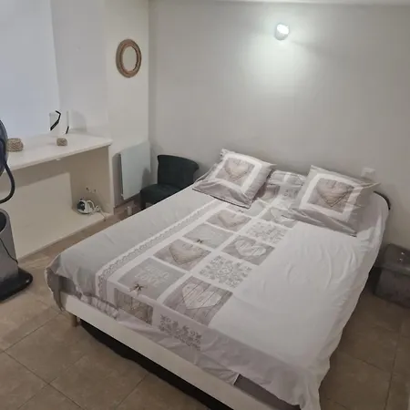Apartment 42m2 *