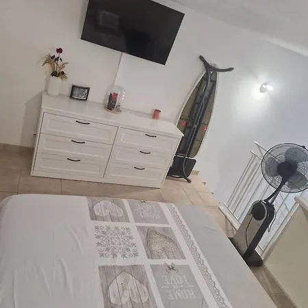42m2