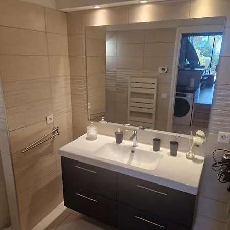 42m2 Daire Hyères